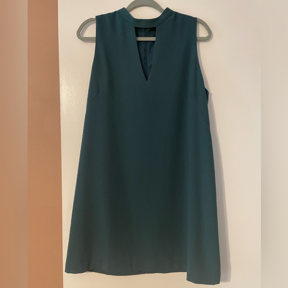 GREYLIN Emerald Green Shift Dress